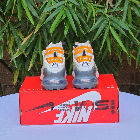 NIKE AIR MAX 270 SP SOE ISPA 'GHOST WHITE' - Picture 6 of 6